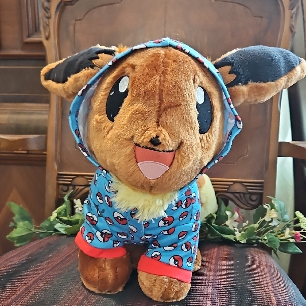 Build A Bear Eevee Plush in Blue Poké Ball Hoodie